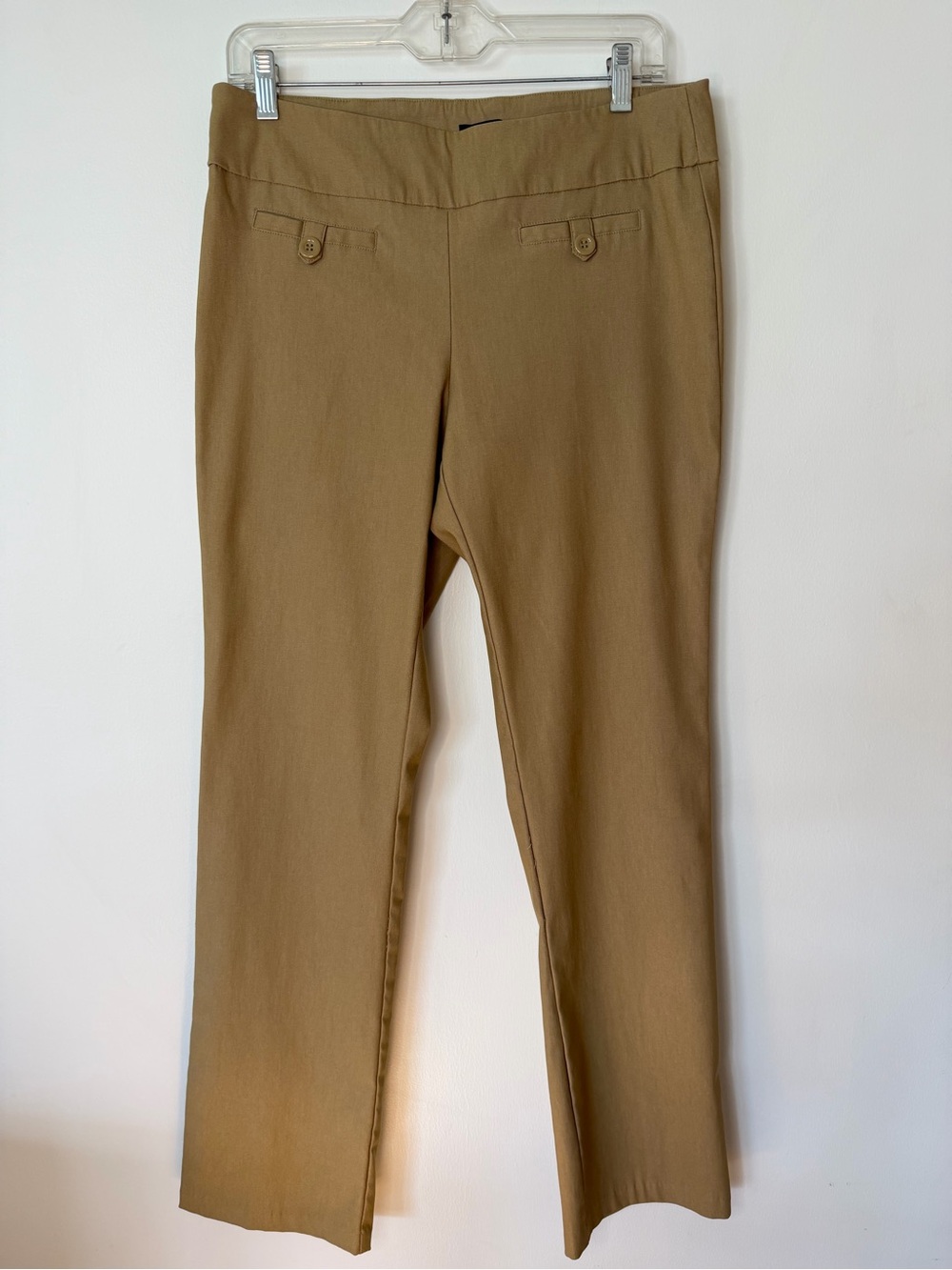 Soho Apparel Tan/Khaki Straight-Leg Pants Stretchy Size Medium Elastic waist